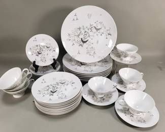 092 Lot 310 Group of MCM Rosenthal Birds on Trees porcelain