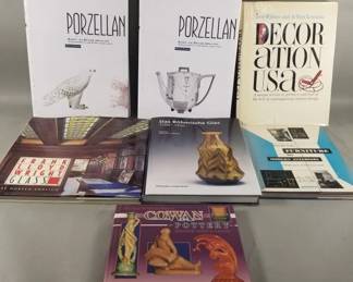275 Lot 349 Group of reference books