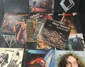 705 Lot 508h 12 vinyl records heavy metal and rock