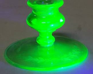 710 Lot 513 Uranium glass candleholder