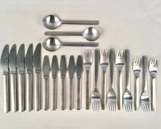 031 Lot 483 Two groups of Midcentury Modern stainless