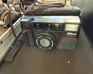 Vtg Nikon Camera