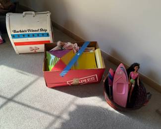 Vtg Barbies