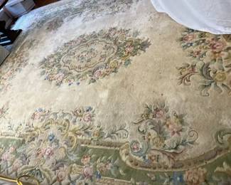 Central Medallion Floral Area Rug