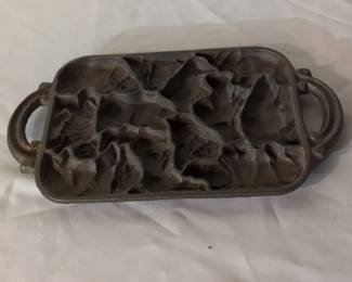 Vintage John Wright Cast Iron Animal Puzzle Mold Pan