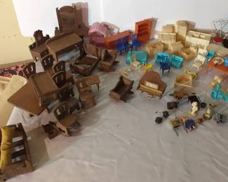 Vintage Dollhouse Furniture