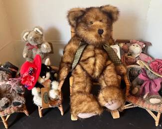Boyds Bears Collectible Toys
