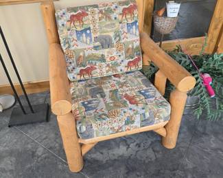 AVAILABLE NOW SET $150 CHAIR & COFFEE TABLE