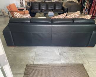 Roche Bobois black pebble grain leather couch