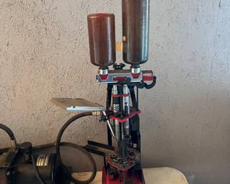 MEC HYDRAULIC LOADER WORKS GOOD