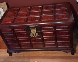 Vintage Chinese Rosewood Blanket Chest with Burl Wood Veneer 39"x20"x25"