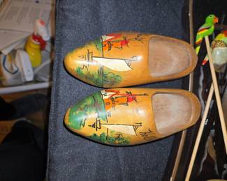 Vintage Hand-Painted Wooden Klompen Souvenirs