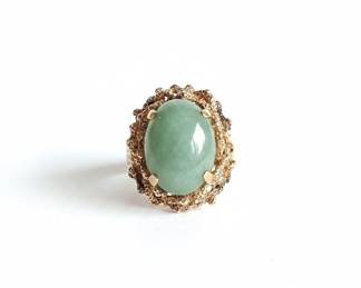 Vintage 14k Yellow Gold Jadeite Cocktail Ring with Florentine Finish