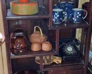 Chinese Rosewood Curio Display Shelf