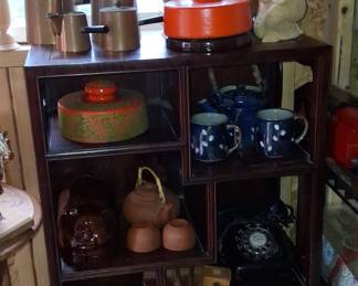 Chinese Rosewood Curio Display Shelf