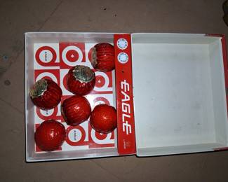 Vintage Bridgestone Super Eagle Golf Balls