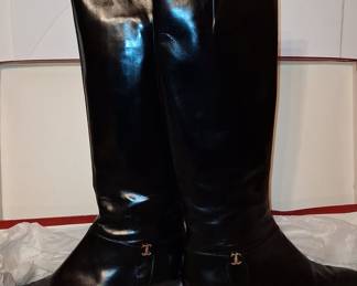 Salvatore Ferragamo Black Leather Riding Boots with Gancini Detail