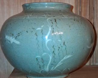 Korean Celadon Glazed Jar with Inlaid Crane Motif