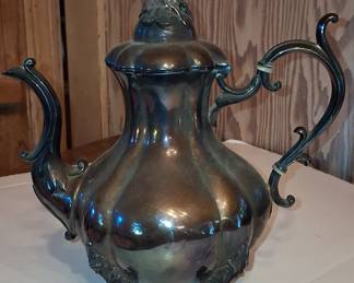 Reed & Barton Winthrop Silver-Plated Teapot