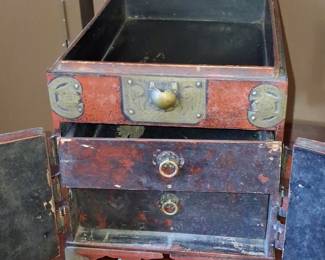 Vintage Korean Bandaji Jewelry Chest