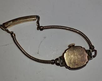 Waltham Ladies' Gold-Filled Art Deco Wristwatch