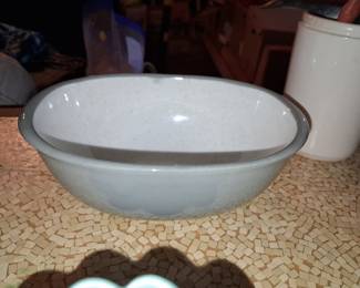 Hull Pottery American Modern Oval Serving Bowl