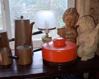 Chinese Rosewood Curio Display Shelf