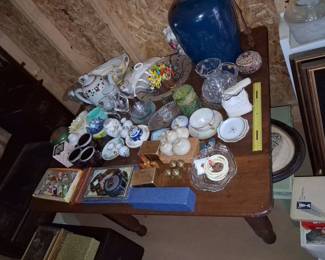 Estate Sale Assorted Collectibles Lot with Japanese Figurines and Decorative Items