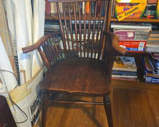 Windsor Comb Back Armchair