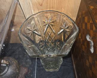 Anchor Hocking "Star of David" Pressed Glass Vase