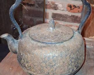 Japanese Nanbu Tekki Cast Iron Tetsubin with Cherry Blossom Pattern