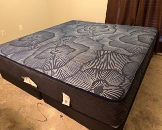 Almost new Serta Perfect Sleeper X Hybrid King size mattress set. Very good condition. Available for presale! $300.00.