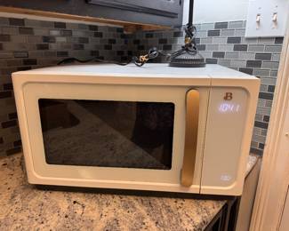 Drew Barrymore Microwave Oven