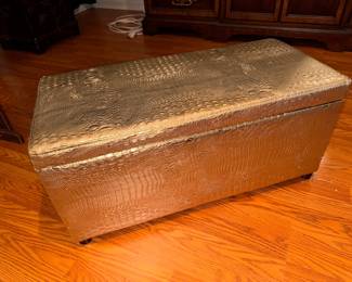 Ottoman with storage