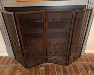4-panel folding fireplace screen