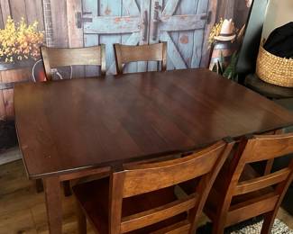 dining table plus a leaf