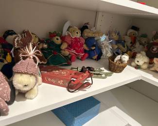 Vintage Muffy VanderBear, Hoppy Vanderhare, and their farm friends, most new with tags