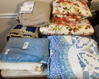 Blankets & Quilts