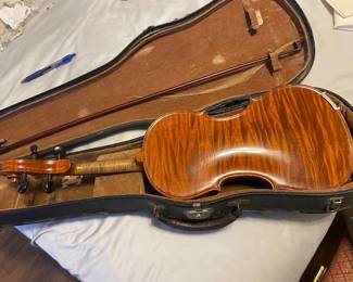Tiger Maple Backed Violin. This Homeowner is 81 and Says This Was Her Mother's Violin