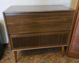 Mid Century Grundig petite sterio console record player