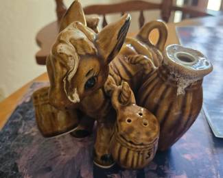 VTG DONKEY CART SALT AND PEPPER HOLDER