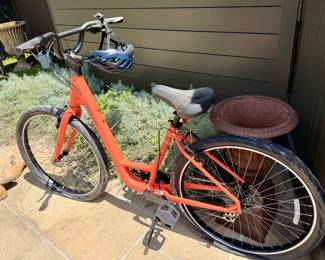 Specialized Step-Through Comfort/Hybrid Bicycle