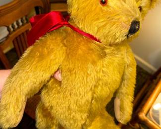 Jointed (mohair?) Bear (Not seeing a Steiff button... )