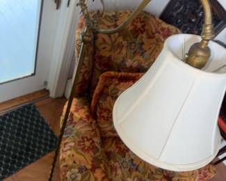 Brass bridge-arm floor lamp with heavy base