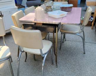 Vintage Drop-Up Leaf Table & Chairs
