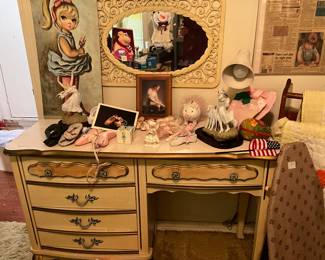 French desk
