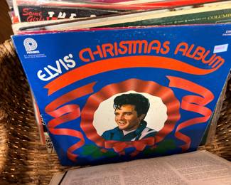 Elvis' Christmas Album LP