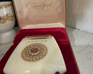 Schick Crown Jewel electric razor in box