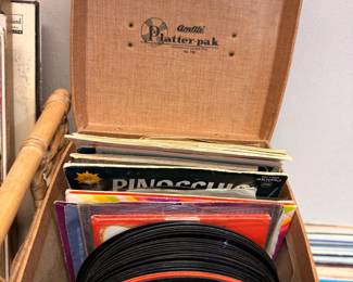 Vintage Platter-Pak 45 rpm record case with records