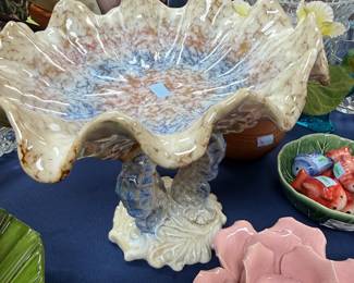 Ceramic clam shell compote on seahorse pedestal